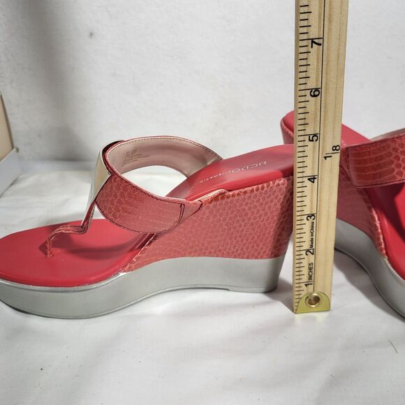 BCBGeneration size 7 Coral Pink Luster Snake wedge sandals New In Box - Picture 4 of 11